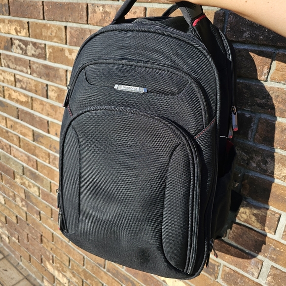 SAMSONITE Backpack - Picture 2 of 8